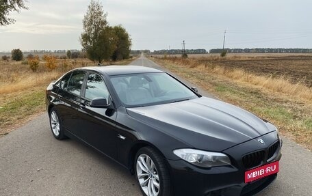 BMW 5 серия, 2011 год, 1 800 000 рублей, 2 фотография