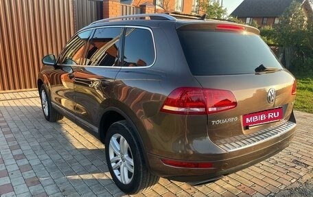 Volkswagen Touareg III, 2013 год, 2 222 000 рублей, 3 фотография