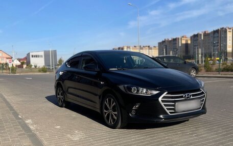 Hyundai Elantra VI рестайлинг, 2018 год, 1 800 000 рублей, 4 фотография