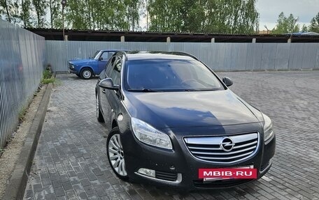 Opel Insignia II рестайлинг, 2010 год, 800 000 рублей, 8 фотография