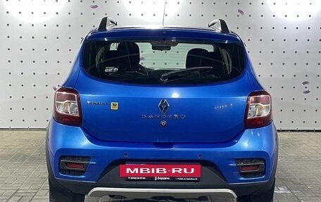 Renault Sandero II рестайлинг, 2017 год, 985 000 рублей, 6 фотография