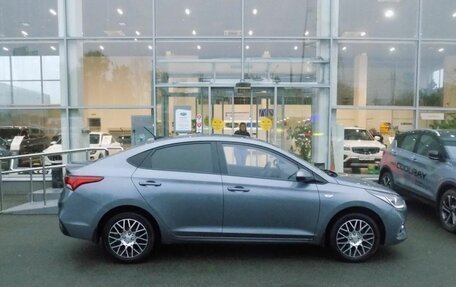 Hyundai Solaris II рестайлинг, 2018 год, 1 352 000 рублей, 4 фотография