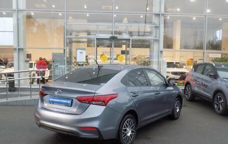 Hyundai Solaris II рестайлинг, 2018 год, 1 352 000 рублей, 5 фотография