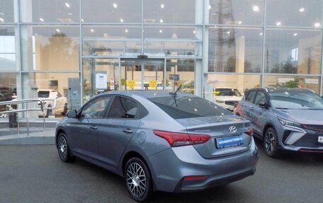 Hyundai Solaris II рестайлинг, 2018 год, 1 352 000 рублей, 7 фотография