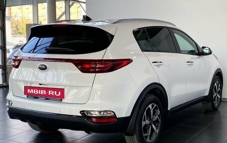 KIA Sportage IV рестайлинг, 2020 год, 2 595 000 рублей, 5 фотография