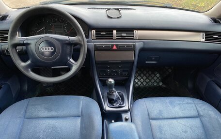 Audi A6, 1999 год, 420 000 рублей, 14 фотография