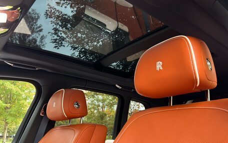 Rolls-Royce Cullinan, 2023 год, 62 900 000 рублей, 22 фотография