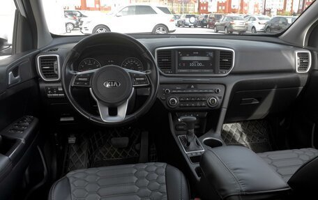 KIA Sportage IV рестайлинг, 2020 год, 2 549 000 рублей, 6 фотография