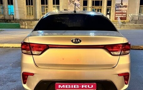 KIA Rio IV, 2019 год, 1 550 000 рублей, 9 фотография