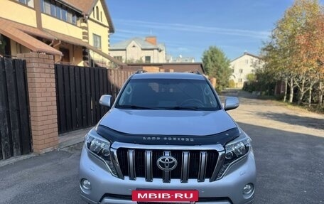 Toyota Land Cruiser Prado 150 рестайлинг 2, 2013 год, 3 349 000 рублей, 7 фотография