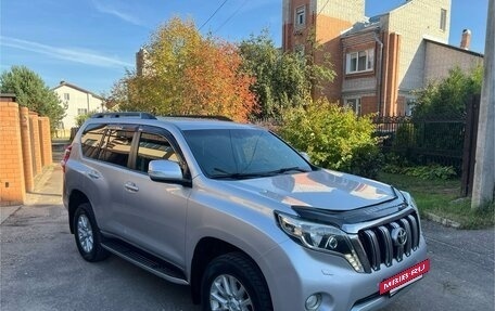 Toyota Land Cruiser Prado 150 рестайлинг 2, 2013 год, 3 349 000 рублей, 4 фотография