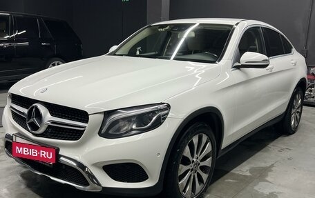 Mercedes-Benz GLC, 2017 год, 4 150 000 рублей, 4 фотография