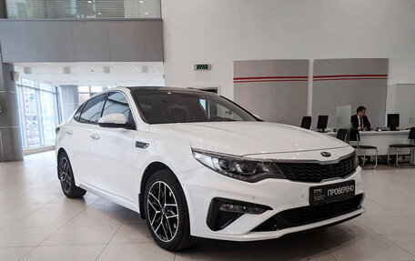 KIA Optima IV, 2018 год, 2 575 000 рублей, 3 фотография