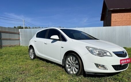 Opel Astra J, 2012 год, 1 019 000 рублей, 2 фотография