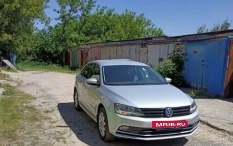 Volkswagen Jetta VI, 2015 год, 1 700 000 рублей, 16 фотография