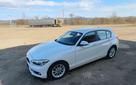 BMW 1 серия, 2017 год, 1 960 000 рублей, 2 фотография