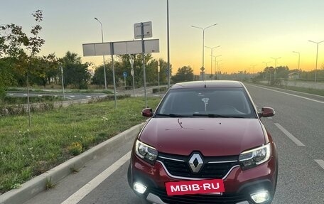 Renault Logan II, 2019 год, 1 050 000 рублей, 4 фотография