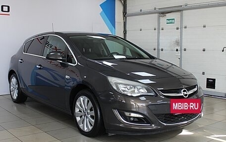 Opel Astra J, 2013 год, 1 199 000 рублей, 2 фотография