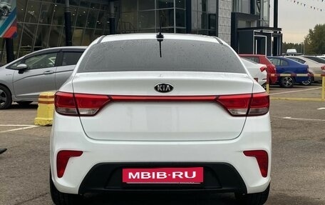 KIA Rio IV, 2018 год, 1 324 990 рублей, 10 фотография