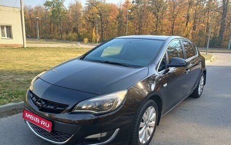 Opel Astra J, 2012 год, 950 000 рублей, 1 фотография