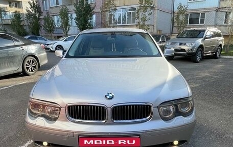 BMW 7 серия, 2004 год, 1 300 000 рублей, 1 фотография