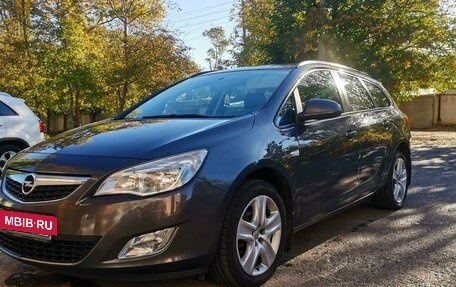 Opel Astra J, 2012 год, 1 120 000 рублей, 12 фотография