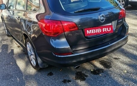 Opel Astra J, 2012 год, 1 120 000 рублей, 9 фотография