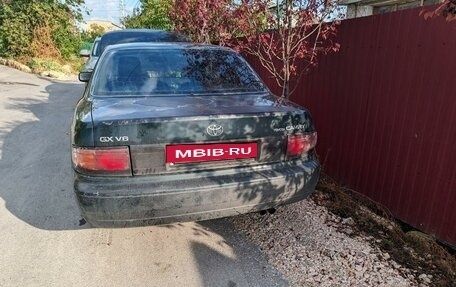 Toyota Camry, 1994 год, 300 000 рублей, 3 фотография