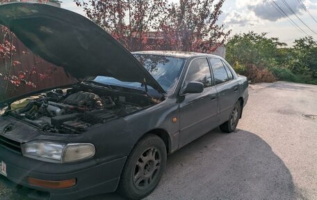 Toyota Camry, 1994 год, 300 000 рублей, 11 фотография