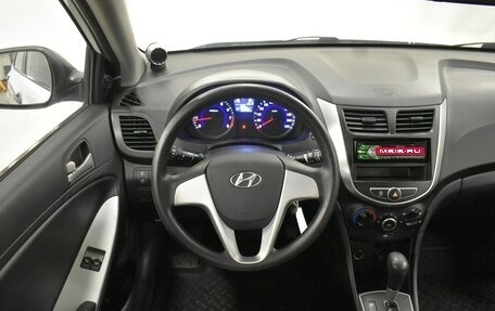 Hyundai Solaris II рестайлинг, 2013 год, 920 000 рублей, 6 фотография