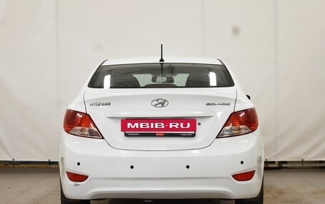 Hyundai Solaris II рестайлинг, 2013 год, 920 000 рублей, 4 фотография