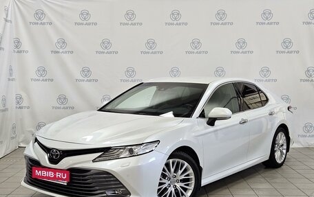 Toyota Camry, 2019 год, 2 950 000 рублей, 1 фотография