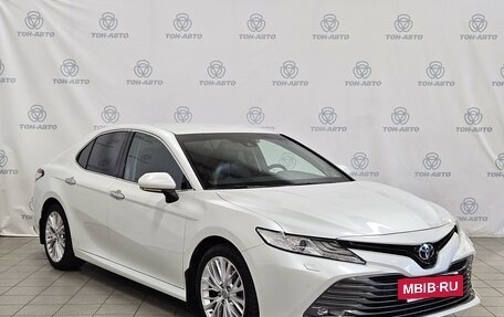 Toyota Camry, 2019 год, 2 950 000 рублей, 3 фотография