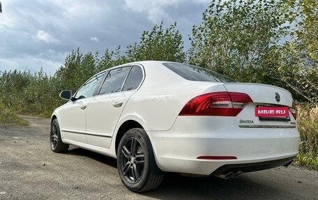 Skoda Superb III рестайлинг, 2013 год, 1 780 000 рублей, 10 фотография