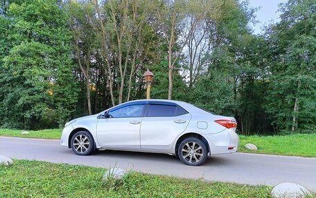 Toyota Corolla, 2013 год, 1 170 000 рублей, 4 фотография