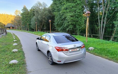 Toyota Corolla, 2013 год, 1 170 000 рублей, 3 фотография