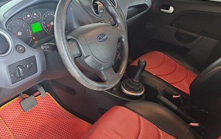 Ford Fiesta, 2006 год, 450 000 рублей, 11 фотография