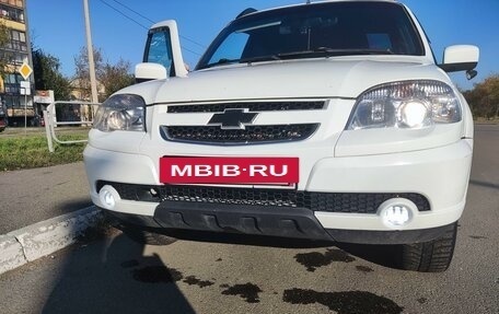 Chevrolet Niva I рестайлинг, 2013 год, 800 000 рублей, 14 фотография