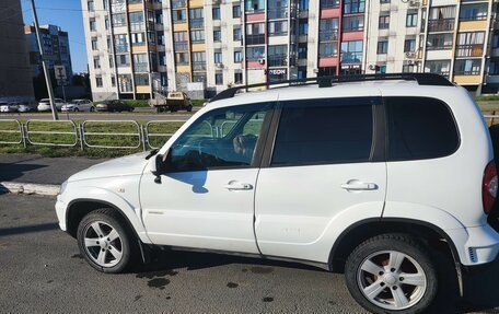 Chevrolet Niva I рестайлинг, 2013 год, 800 000 рублей, 17 фотография