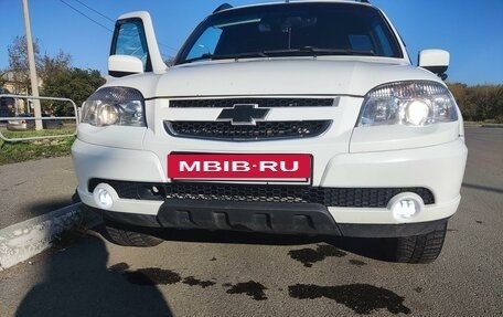 Chevrolet Niva I рестайлинг, 2013 год, 800 000 рублей, 19 фотография