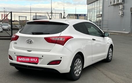 Hyundai i30 II рестайлинг, 2013 год, 950 000 рублей, 7 фотография