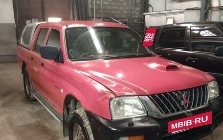 Mitsubishi L200 III рестайлинг, 2001 год, 300 000 рублей, 2 фотография