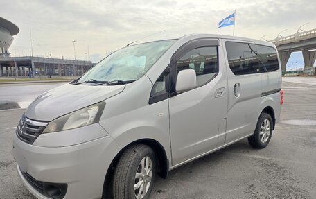 Nissan NV200, 2015 год, 1 600 000 рублей, 3 фотография