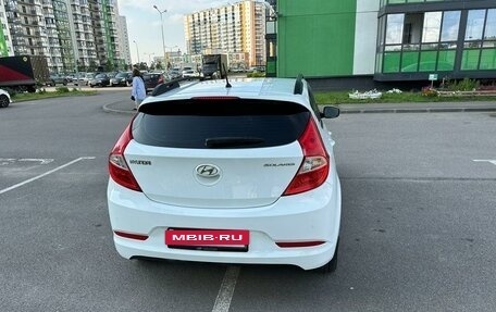 Hyundai Solaris II рестайлинг, 2015 год, 1 100 000 рублей, 7 фотография