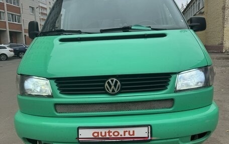 Volkswagen Caravelle T4, 1999 год, 1 030 000 рублей, 1 фотография