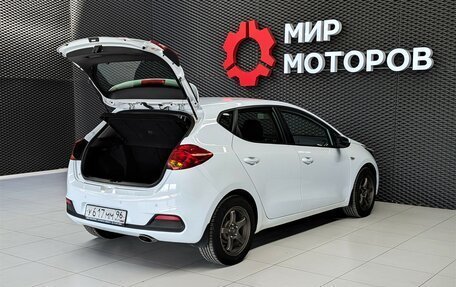 KIA cee'd III, 2012 год, 1 090 000 рублей, 10 фотография