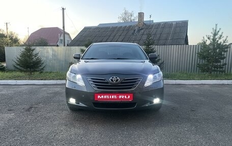 Toyota Camry, 2006 год, 1 150 000 рублей, 2 фотография