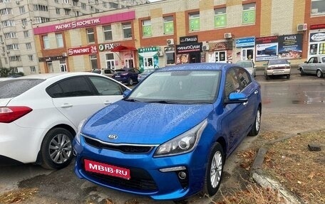 KIA Rio IV, 2018 год, 1 550 000 рублей, 1 фотография