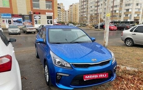 KIA Rio IV, 2018 год, 1 550 000 рублей, 2 фотография