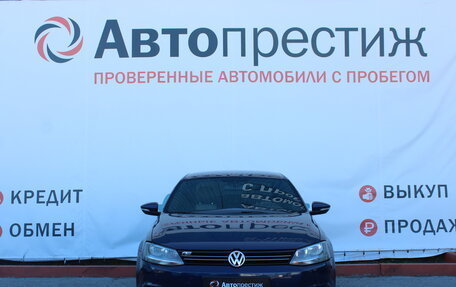 Volkswagen Jetta VI, 2011 год, 1 160 000 рублей, 2 фотография